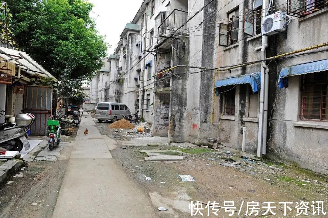 运动场|2021年年终白皮书之政策篇：政策出台，教育资源大爆发、各工程项目开工扩建