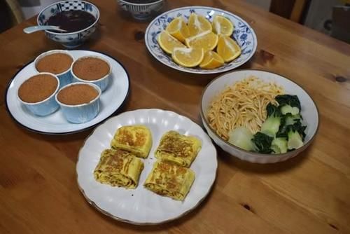  每天早起10分钟给家人做早餐，七天不重样，不精致但好吃又营养