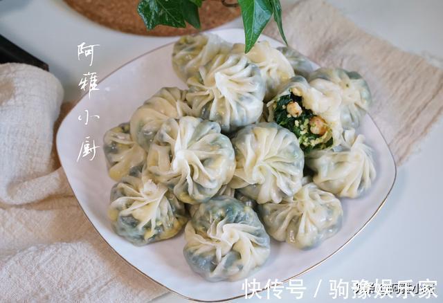 补血|入秋后这菜要多吃，包成包子补铁补血，不揉面不擀皮，8分钟一锅