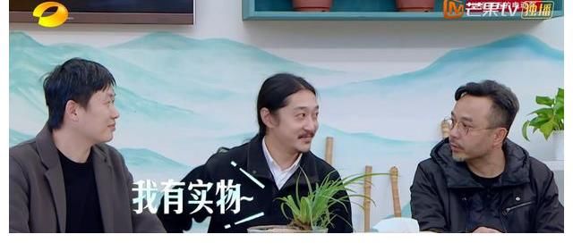 绝了！看到汪涵送陨石给小学生，才明白这档新综艺：凭啥收视第一