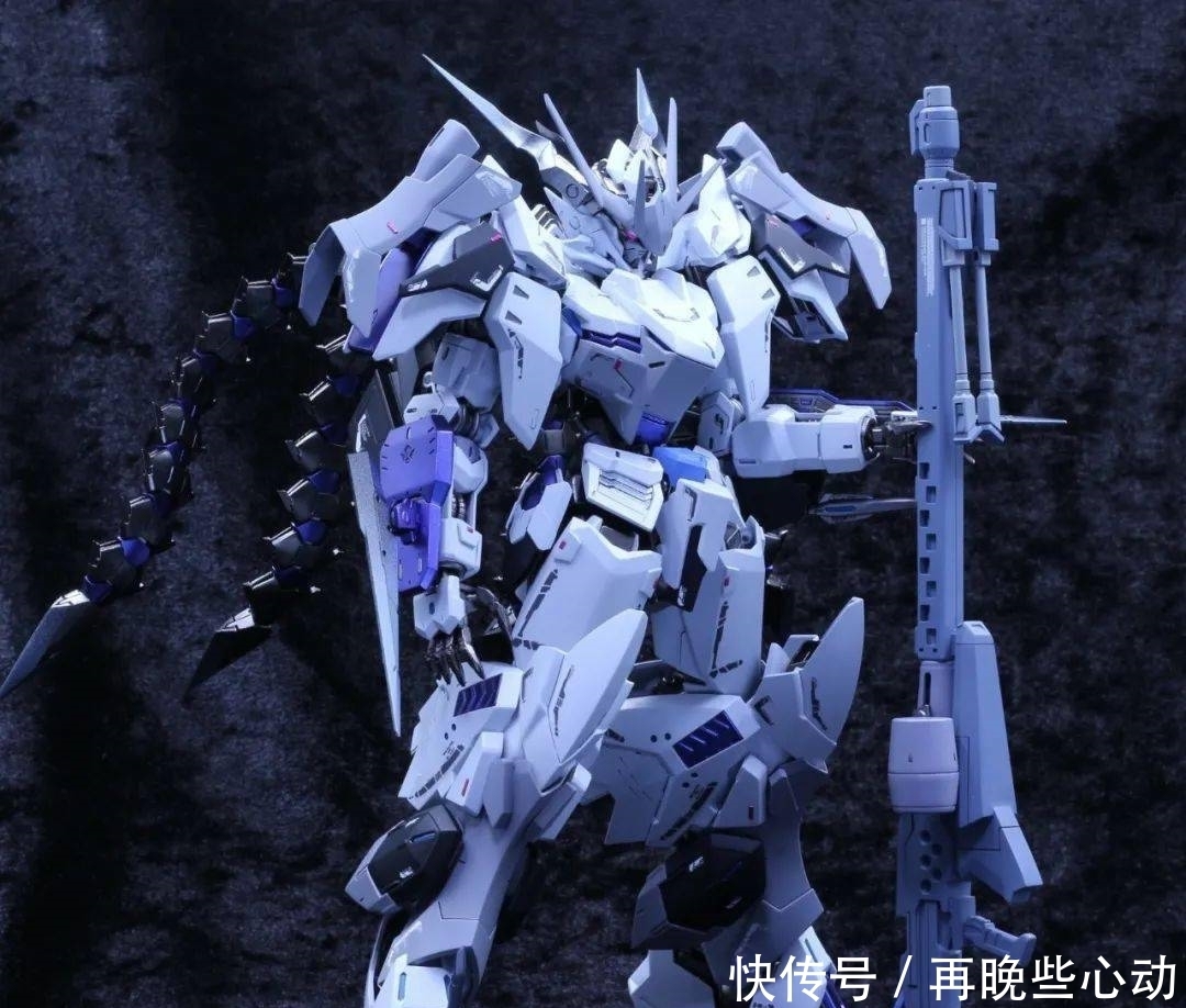 骑士|MG巴巴托斯苍白骑士造型大改造,绝了