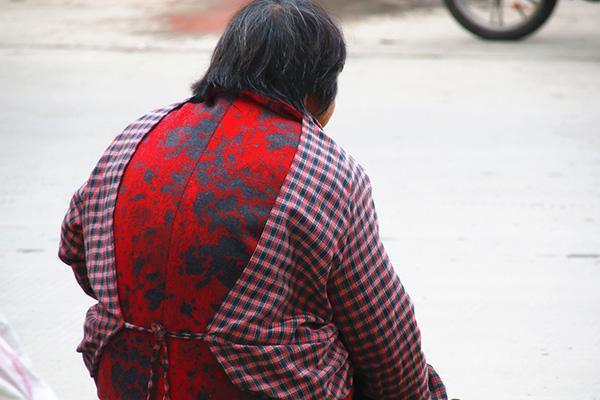 入绝经期|女性45岁绝经,和54岁绝经,谁老得快答案和你想的不一样