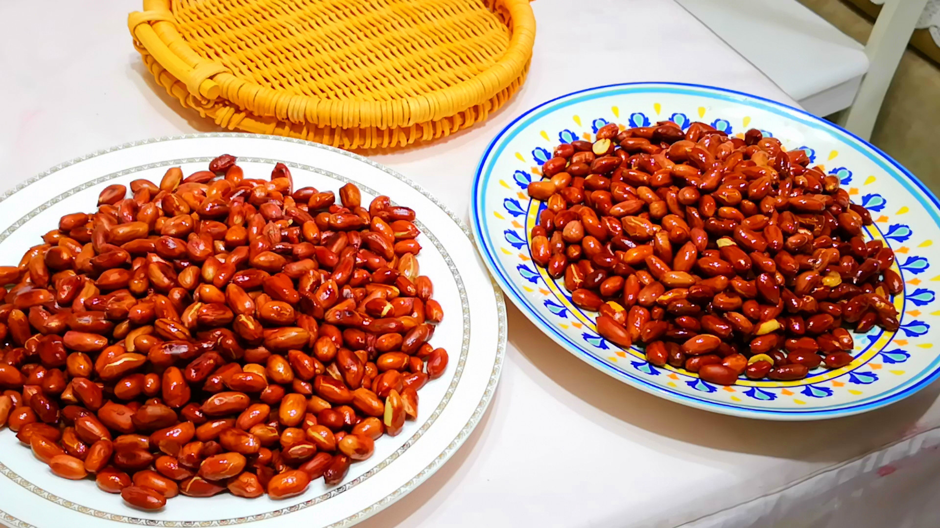 炸花生米,直接下油锅就错了,多加1步,又酥又脆,放20天不返潮