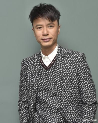 飞花|李克勤罕见担任综艺导师,但选手一句话却让人尴尬