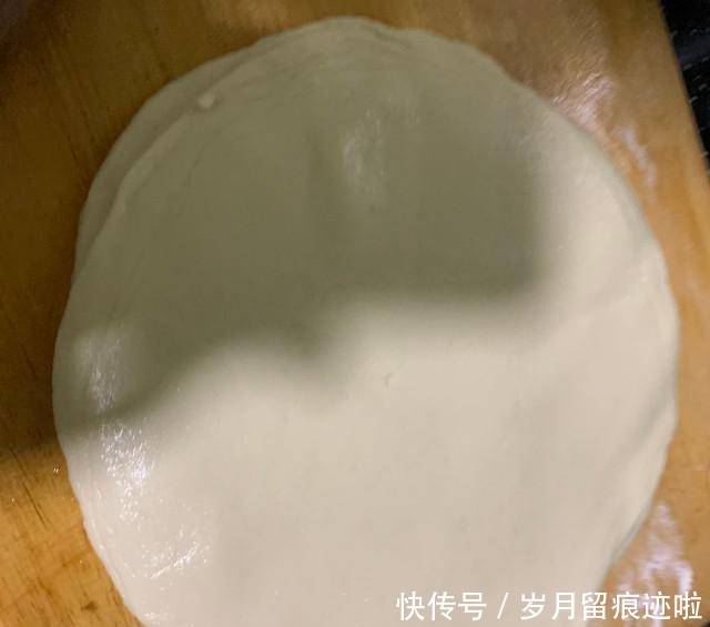 春饼,又薄又筋道,凉了不硬!