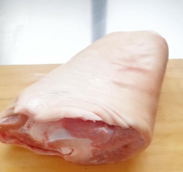 不油|肘子不知道怎么做好吃教你一种做法,不油不腻超好吃