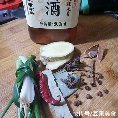 梅菜|从来没想过梅菜&炸广椒～虎皮扣肉还能这么做