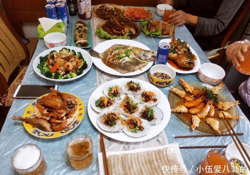 看遍南北年夜饭，大连的年夜饭可以说“数一数二”，不信你看