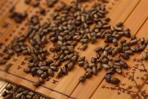 食物中的“伤肝大户”被揪出,蜂蜜在其中,肝不好的人尽量少碰