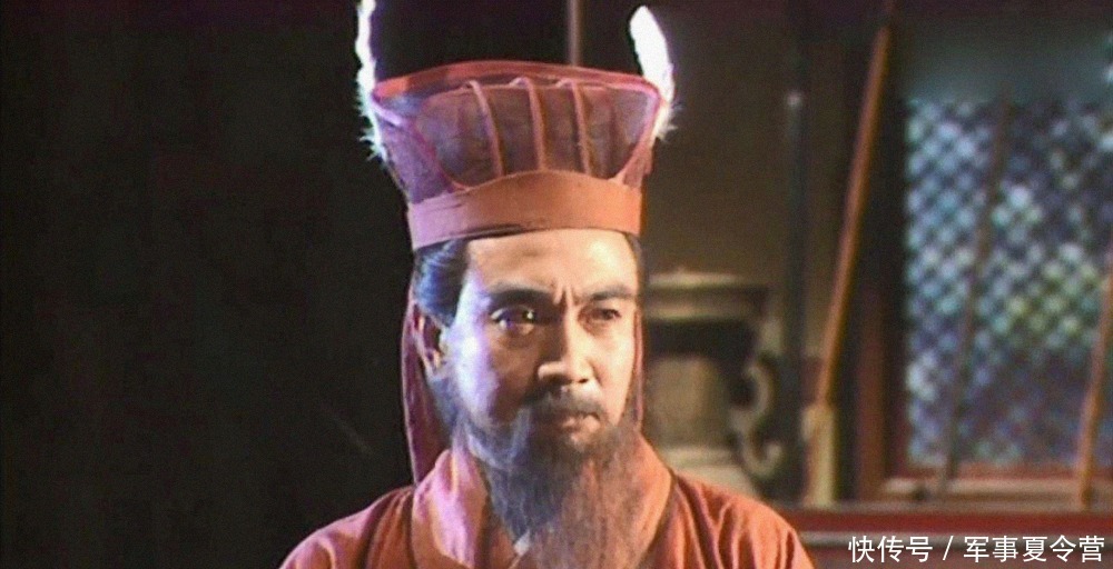 三国|三国打成一锅粥,为何没外族入侵?你看是谁在镇守边疆