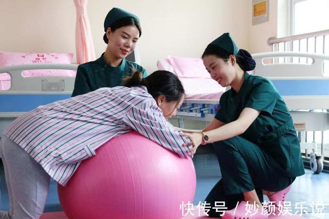 小荣|产妇刚刚顺产结束，在产床上说自己“想上厕所”，医生：准备手术