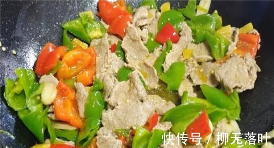 加盐|炒牛肉时，最忌加盐和料酒腌制，教你饭店秘制做法，太解馋！