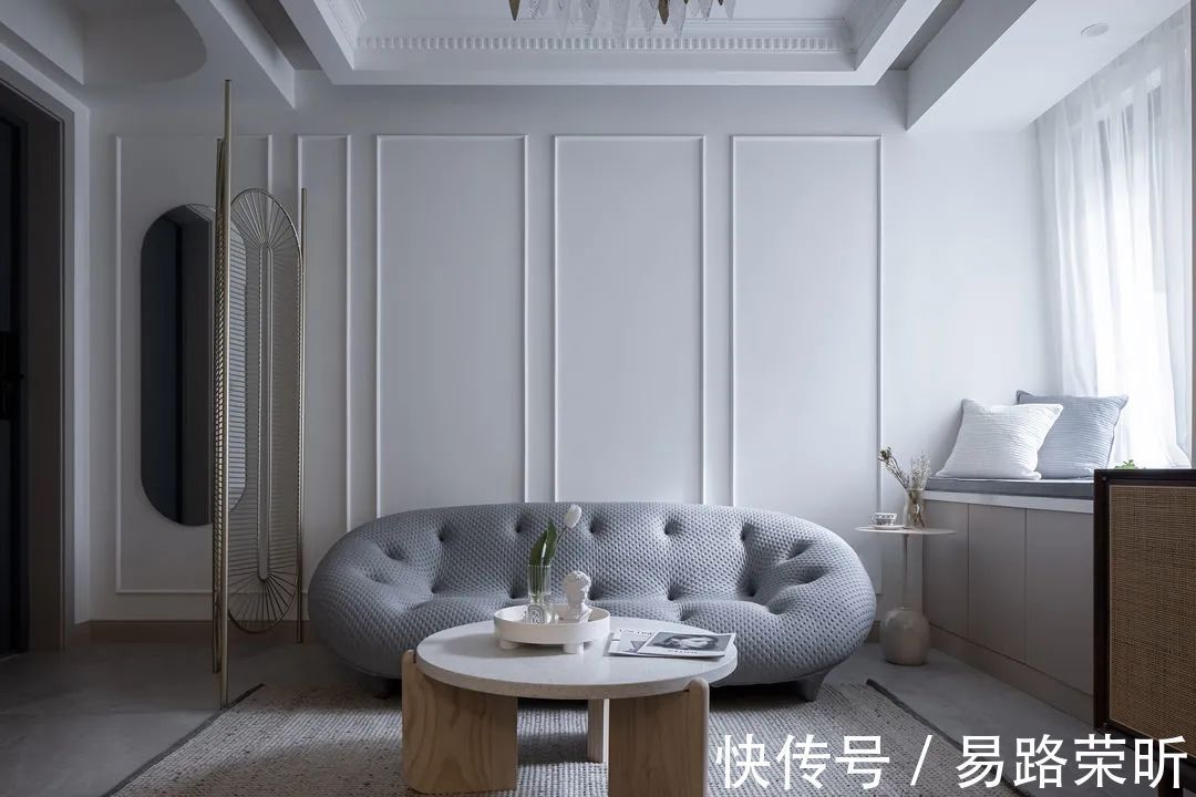 收纳|　整屋以燕麦色、暖灰色和原木色为主，整体空间呈现出休闲舒适、温暖自愈的视觉效果