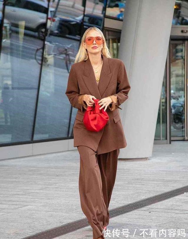 搭配 真正会穿衣的女人,会爱上“咖啡色”,这些搭配示范美得太高级!