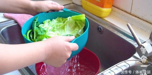  秘制麻辣烫，详细公开底料配方和做法，麻辣过瘾超解馋，香！