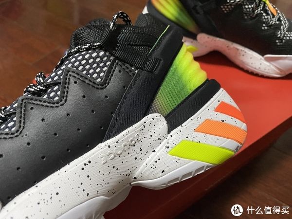 蜘蛛侠 化身蜘蛛侠adidas d.o.n issue 2网米切尔2代篮球鞋