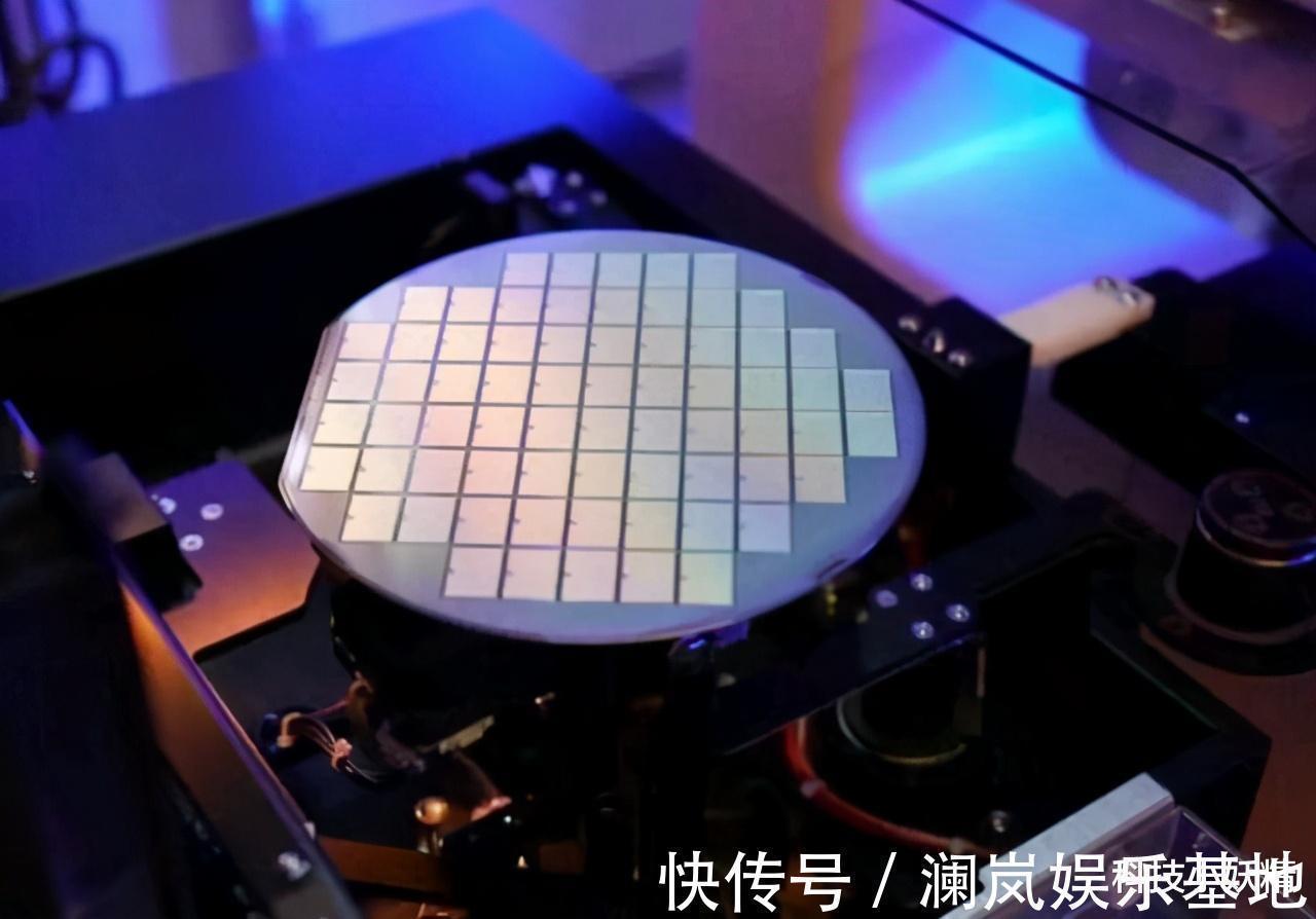 南方科技大学|3nm！“中国芯”设备再获突破，美国院士感慨：中国学者不睡觉吗