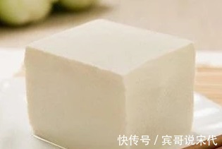 豆腐加一物同食，女性朋友常吃，皱纹悄悄消失了，肚子也变平了