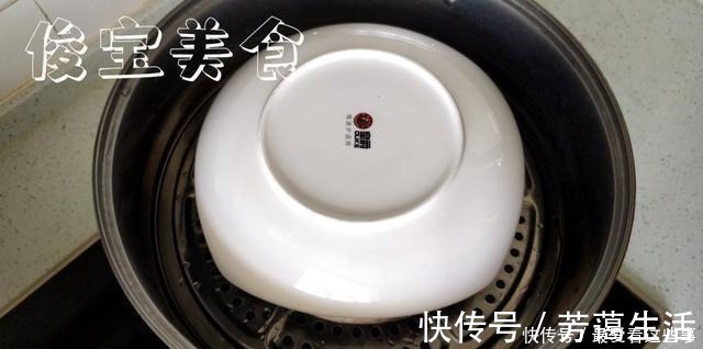 百吃不腻的经典甜品驴打滚,软嫩香甜,好配方值得收藏