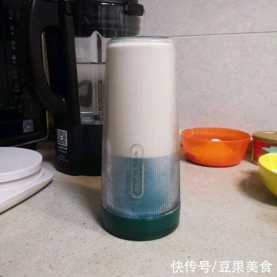 便当|今晚花10分钟做好香蕉布朗尼，明天便当就吃它