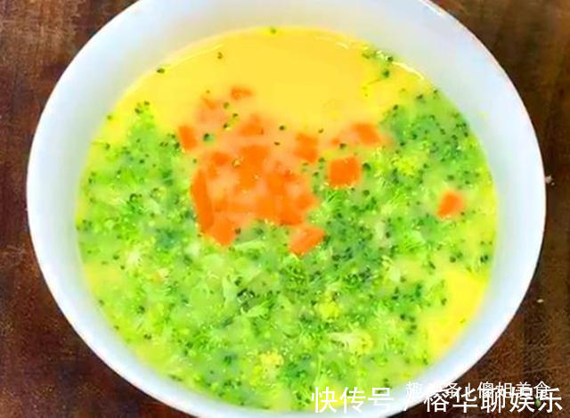 西兰花|鸡蛋和此菜是绝配,简单一蒸,香嫩营养,多给孩子吃,开胃又长个