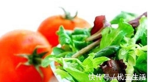 西梅|便秘成顽固性？天天喝一杯这个，正常排便还能预防再次便秘！