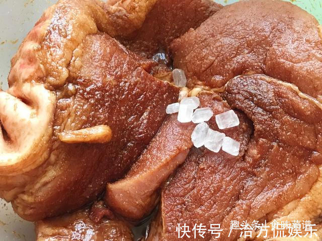 腌腊肉时，一斤肉放多少盐合适教你秘制做法，腊肉晒好醇厚甘香