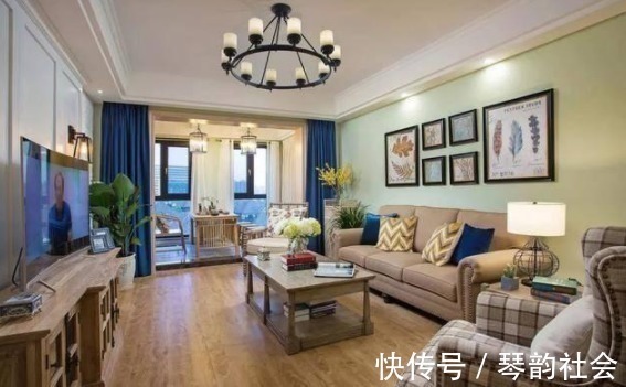 窗帘|刚入住新房不久，朋友天天过来打麻将，真后悔把客厅和阳台打通！