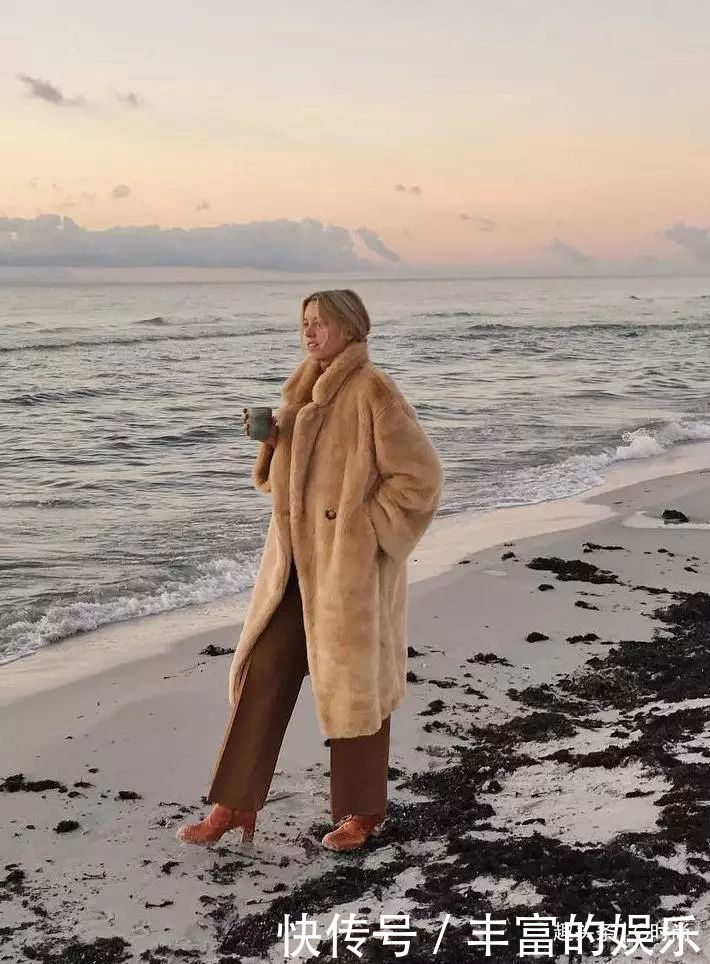 冬天就要把自己裹得毛茸茸的,时尚保暖的泰迪熊大衣不容错过