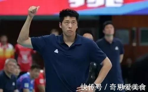 排球|沈琼当中国女排主教练的呼声很高,为夺冠蓄胡明志,事业有妻陪伴
