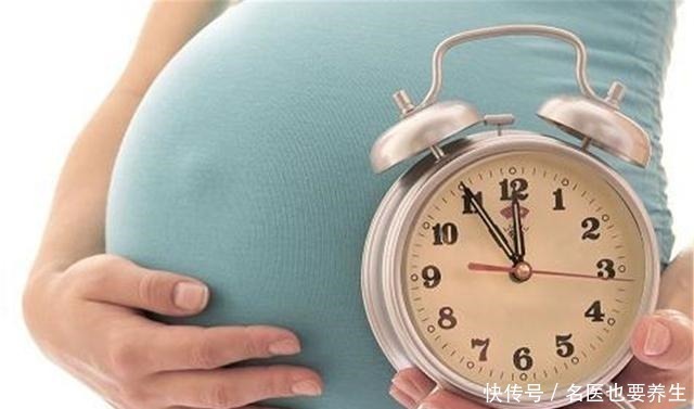 肚子|怀孕后什么时候“显怀”,肚子为啥会大小变化,与这三个因素有关!