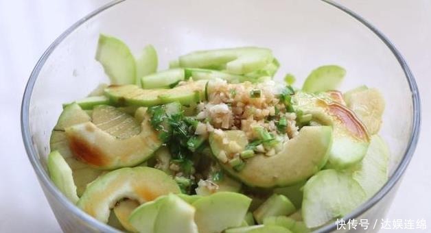 色斑|它是“天然美白液”,女性經(jīng)常吃,肌膚水嫩,淡化色斑,還能除煩