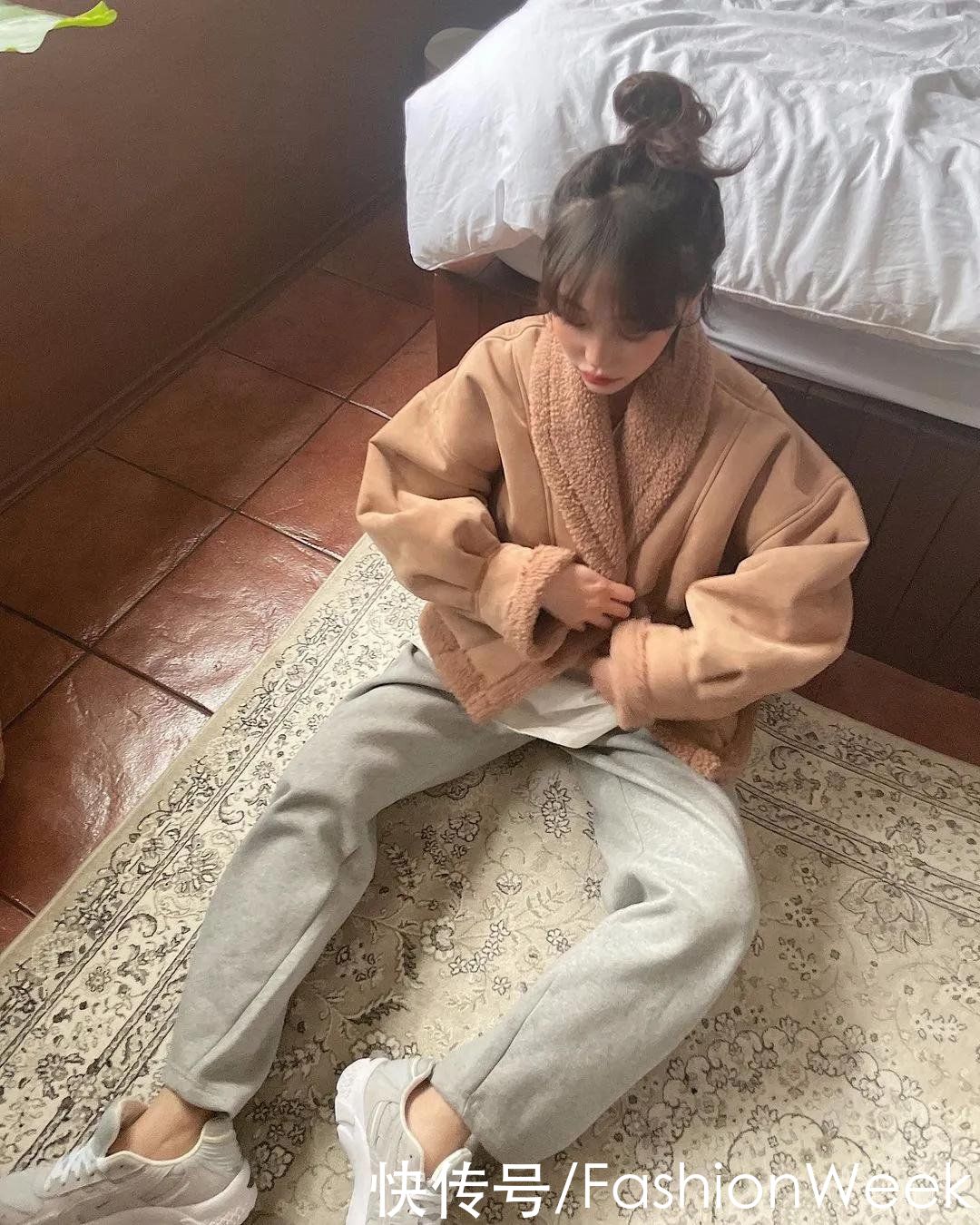 开启春季甜蜜穿搭，韩国穿搭博主来告诉你答案