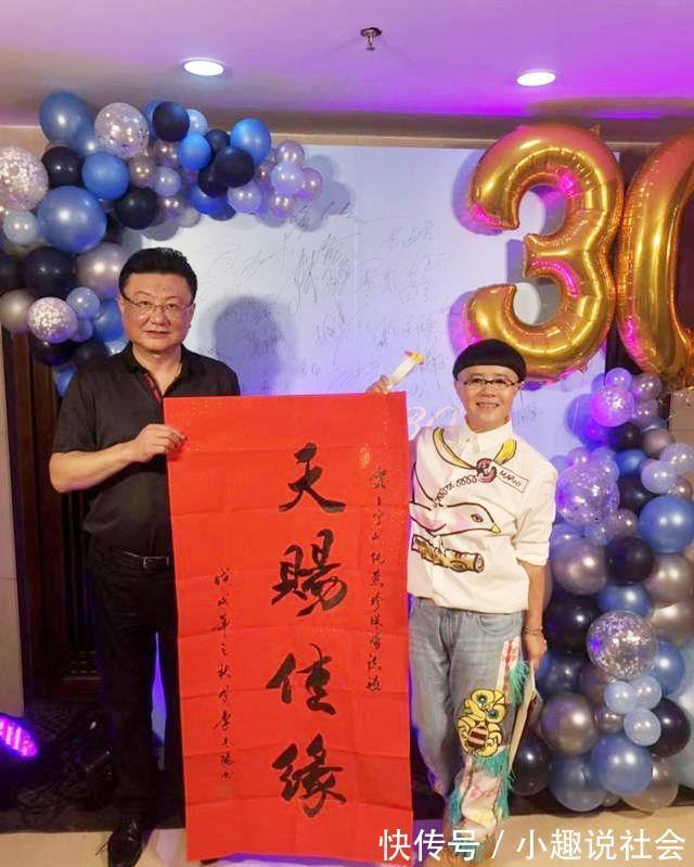 央視《新聞聯播》前主播王寧家里很是依賴妻子，對女兒很是愧疚