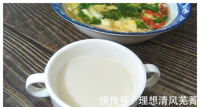 破壁机|破壁机瘦身食谱，4样食材扔进去，低脂又营养，出锅浓香好喝！