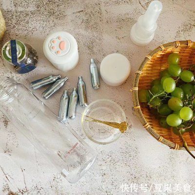 水杯|青葡萄气泡水｜初秋必喝的快乐水