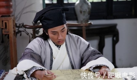 对联$明代的一副对联,下联一字不差照抄上联,流传至今已成了经典名对