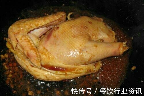 冰糖|半碗酱油搞定一只鸡——沙姜酱油鸡，入味鲜嫩，口口香醇