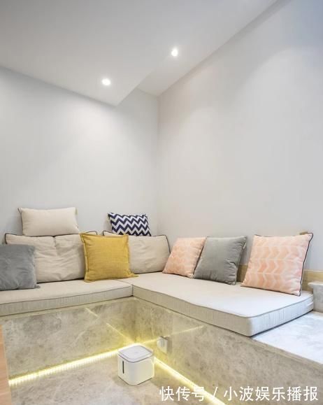 沙发|老公坚持把客厅“下沉”45cm,完工太惊喜,沙发都不用买了