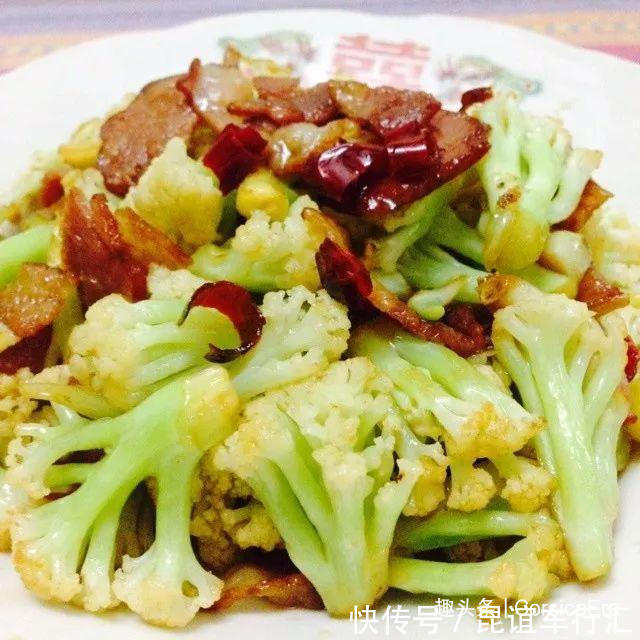 菜花|干锅菜花要怎么做?只需3个步骤包你学会,超下饭!