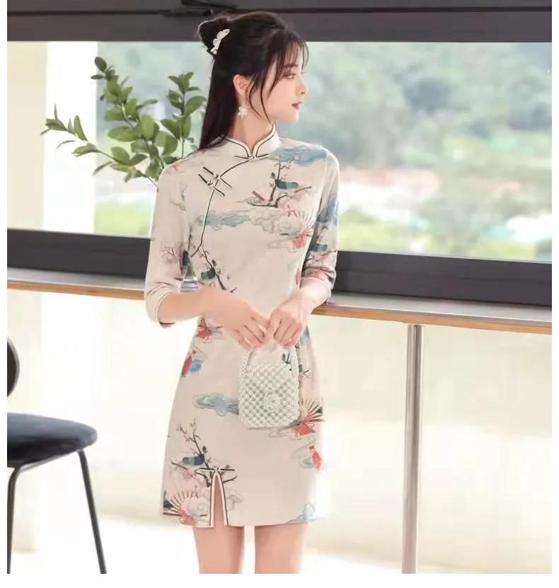 小家碧玉|美丽的中国旗袍,漂亮的小家碧玉!它的柔美青春无不令人瞩目!