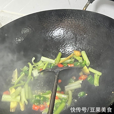 黄牛肉|鲜香下饭的小炒黄牛肉，你喜欢吗？