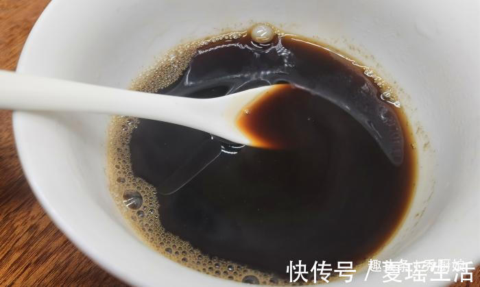 厨娘|夏天太热,吃肉不如吃此菜,儿子三天两头喊我做,清凉解暑又开胃