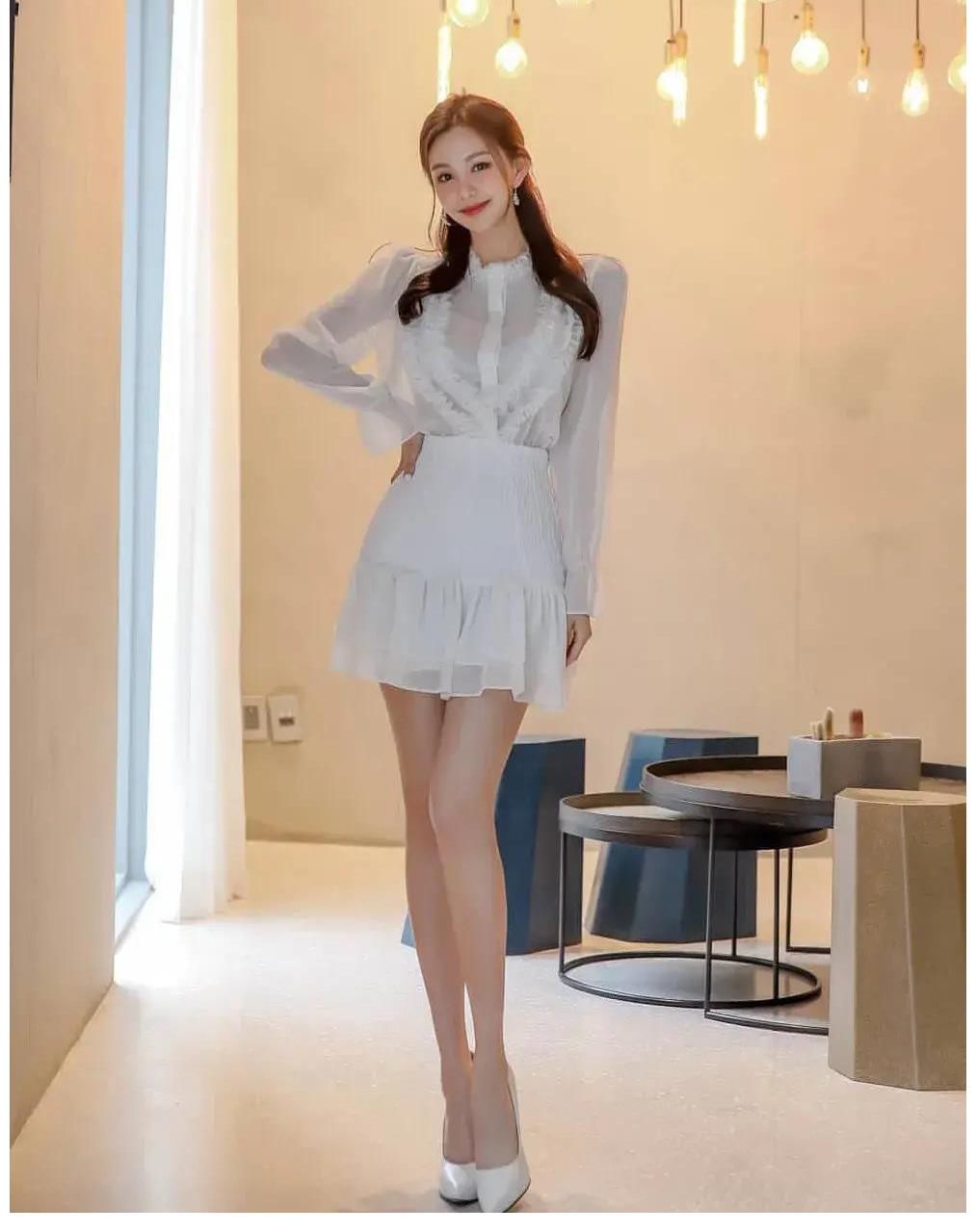 衣品|食色112——美女穿搭18 知性优雅雪纺白短裙