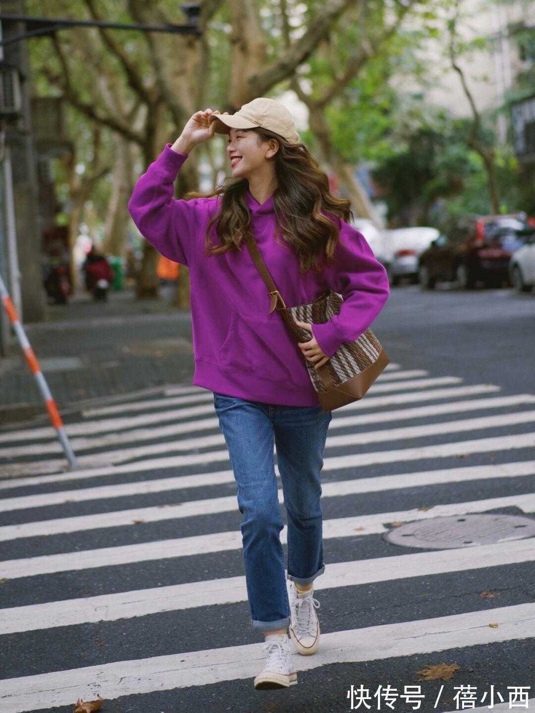 百搭 早春卫衣搭配指南:买这4种流行颜色就够了,百搭显白又不挑身材