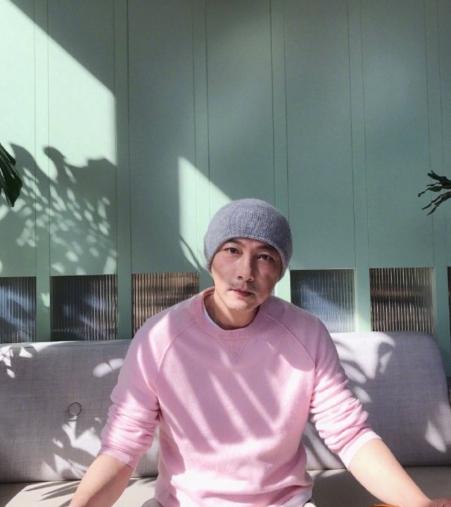 张智霖|香港艺人纷纷转战内地市场：有年赚过千万也有收获高人气