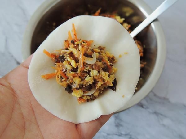 春天常吃饺子,不吃猪肉改吃素,这样配菜最适合,营养丰富