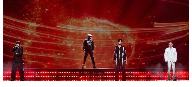 又一个说唱节目导师曝光!居然有王嘉尔和南征北战