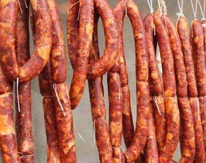 腊味|制腊肠,盐的比例很重要!40年经验分享给你,口感醇香,腊味十足