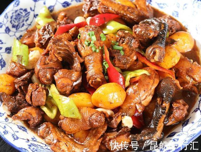 啤酒|炒鸡时,大料不能乱放,只需这3样,肉嫩鲜美没腥味,味道真香